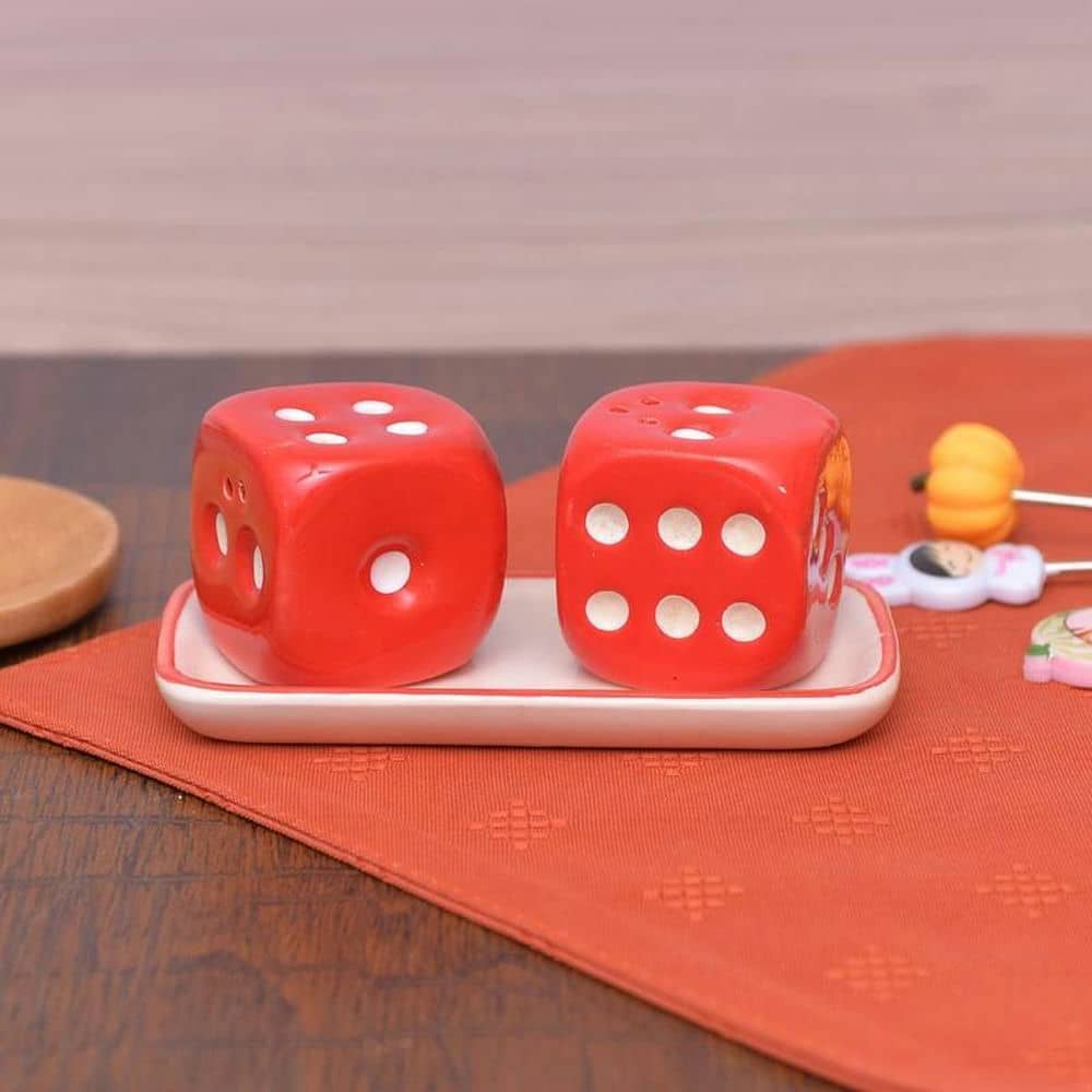 Dice Shaped Salt & Pepper Set