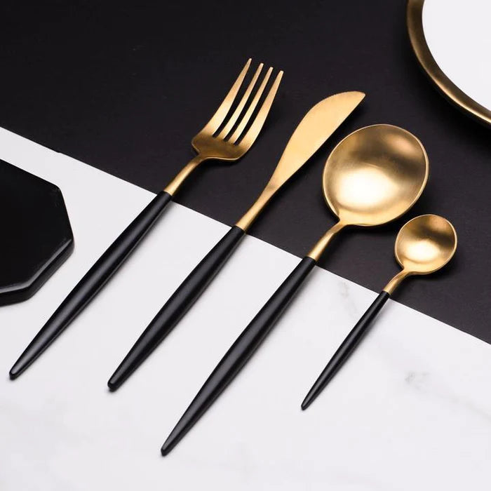 Luxury Black & Golden Flatware Cutlery Set (4pcs)