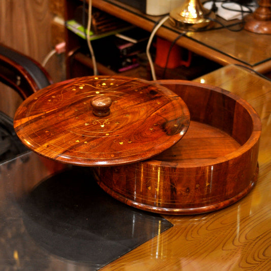 Wooden Hot Pot with Brass Art