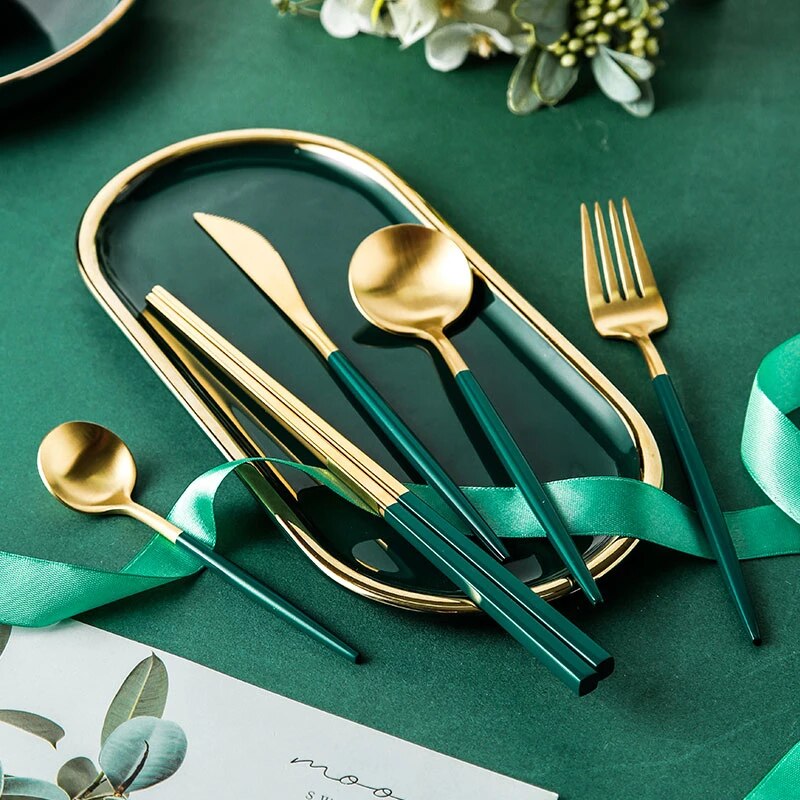 Luxury Green & Golden Flatware Cutlery Set (4pcs)