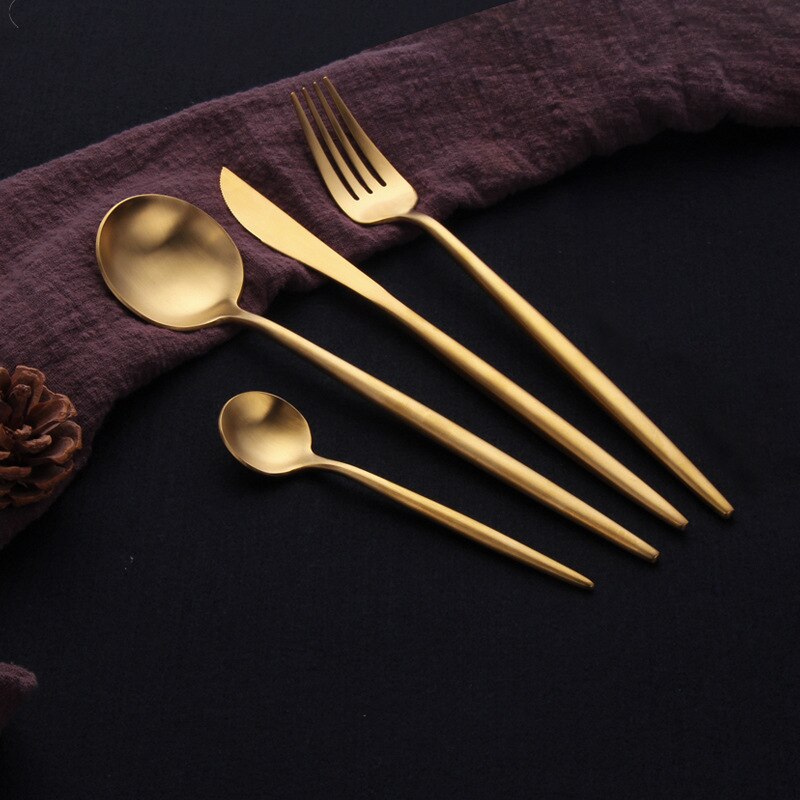 Luxury Pure Golden Flatware Cutlery Set (4pcs)