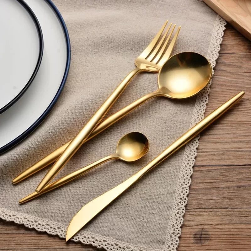 Luxury Pure Golden Flatware Cutlery Set (4pcs)